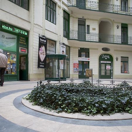 Alice Apartment Budapest Bilik gambar