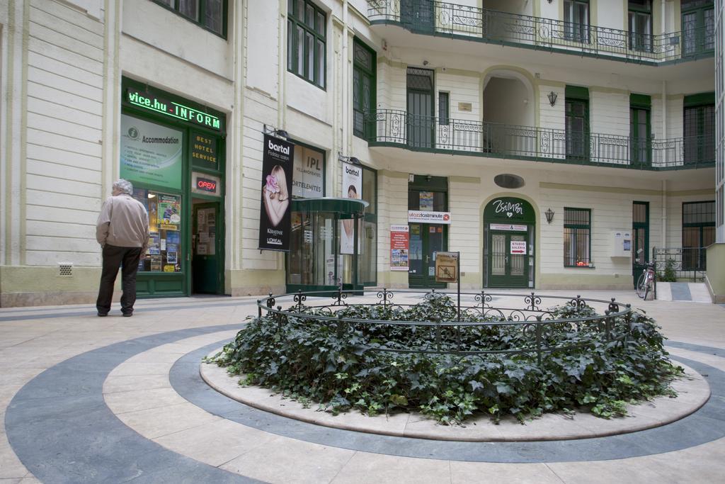 Alice Apartment Budapest Bilik gambar