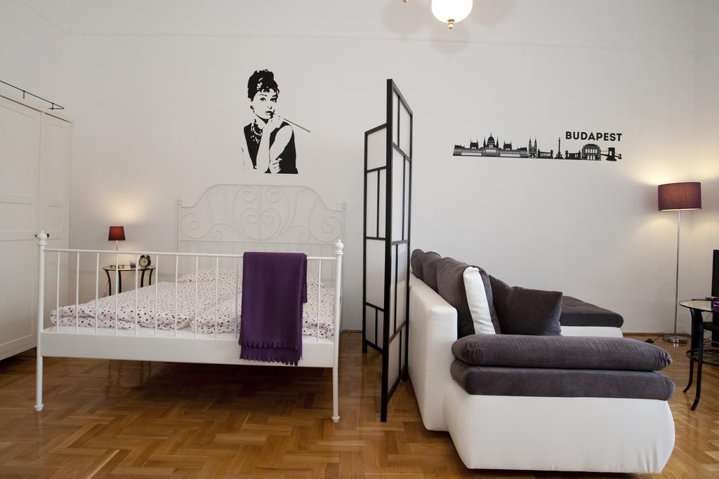 Alice Apartment Budapest Bilik gambar